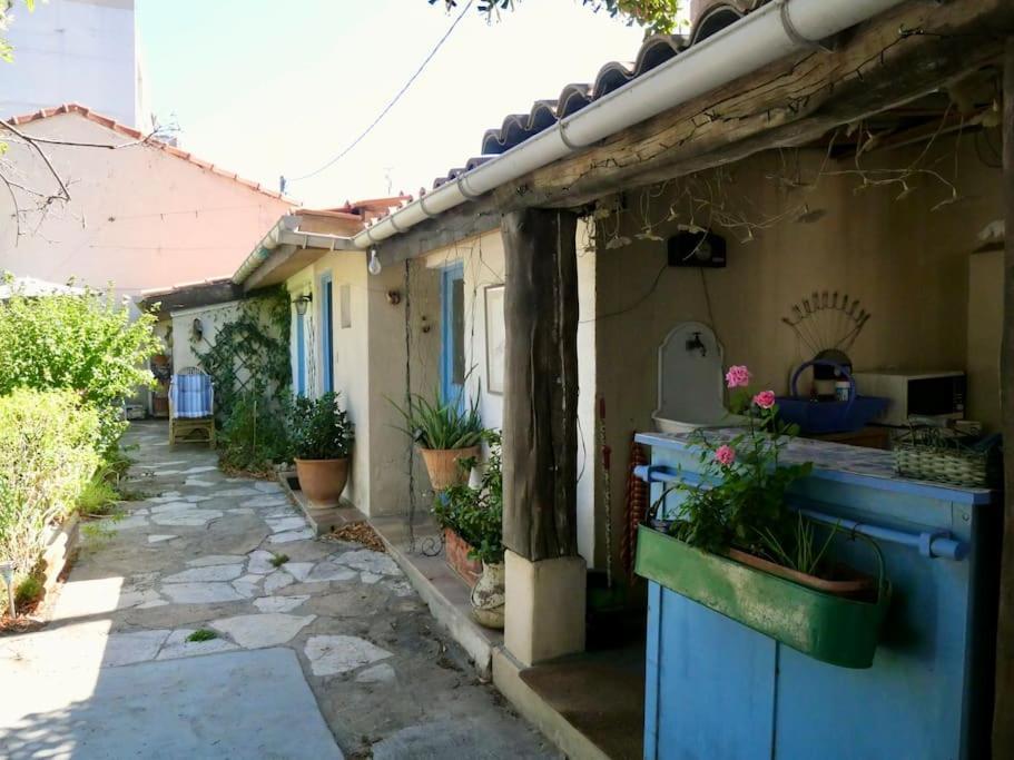 La Campagne Dans La Ville Narbonne Kültér fotó